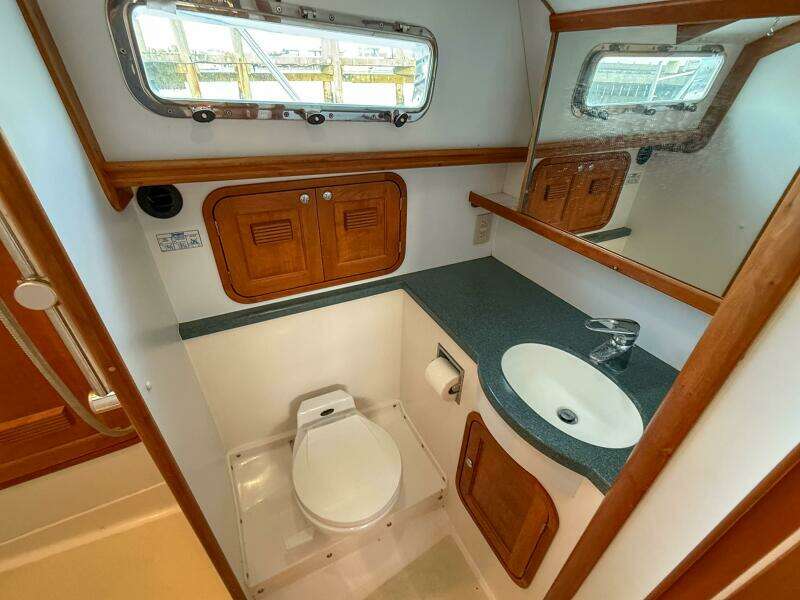 Waypoint 34ft Legacy Yacht For Sale
