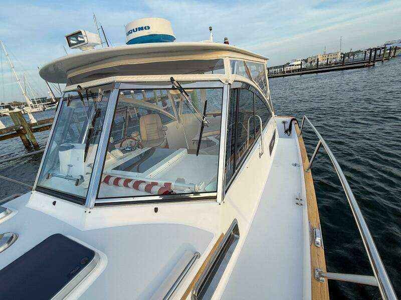 Waypoint 34ft Legacy Yacht For Sale
