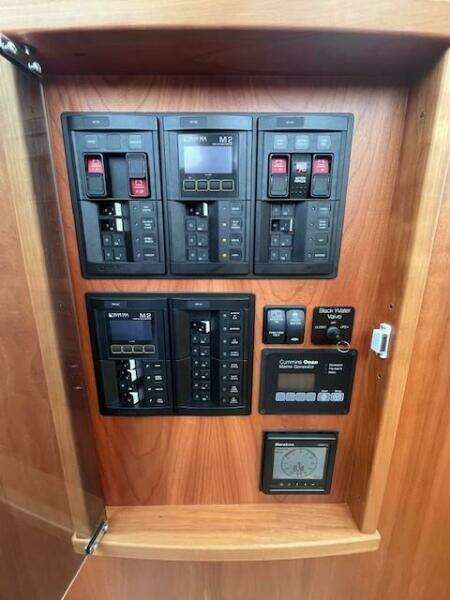 Seventeen 45ft Sabre Yacht For Sale