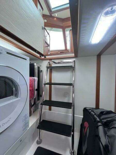 Seventeen 45ft Sabre Yacht For Sale