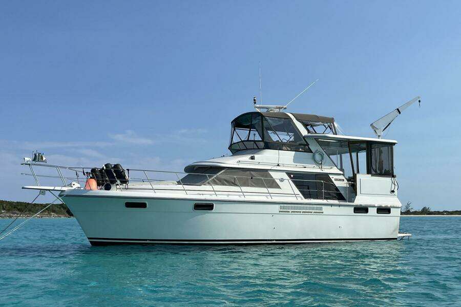 PerfectSeas 42ft Carver Yacht For Sale
