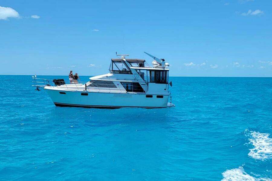 PerfectSeas 42ft Carver Yacht For Sale