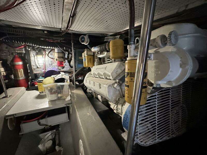 PerfectSeas 42ft Carver Yacht For Sale