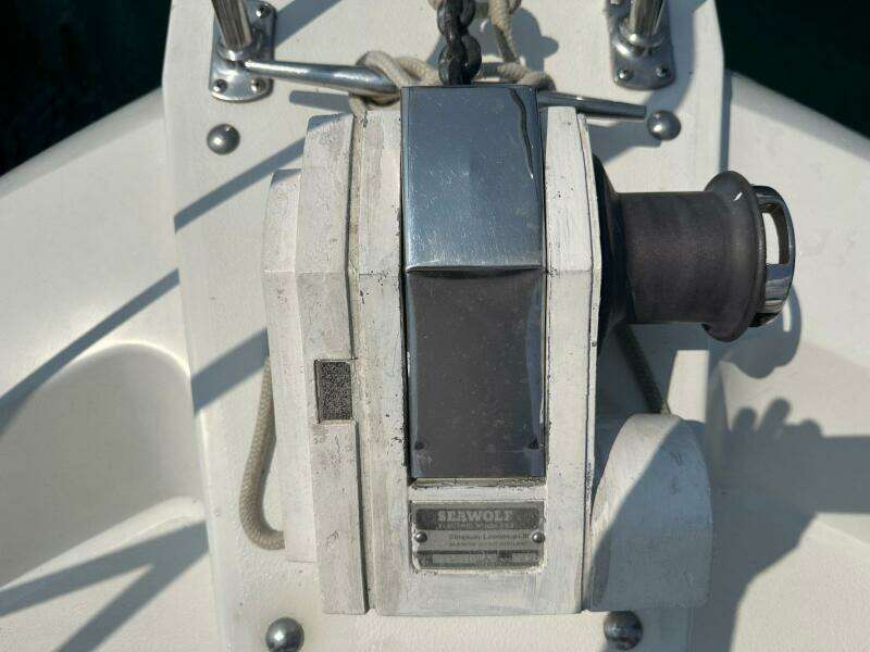 PerfectSeas 42ft Carver Yacht For Sale