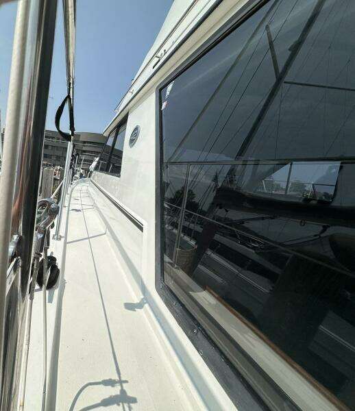 PerfectSeas 42ft Carver Yacht For Sale