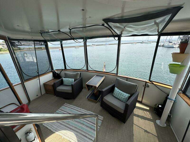 PerfectSeas 42ft Carver Yacht For Sale