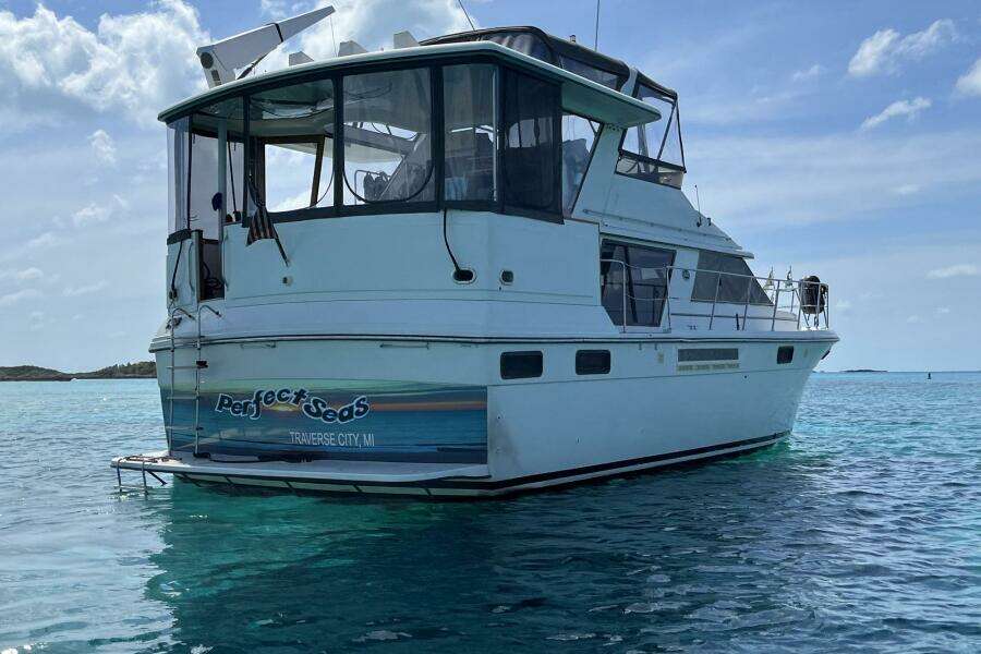PerfectSeas 42ft Carver Yacht For Sale