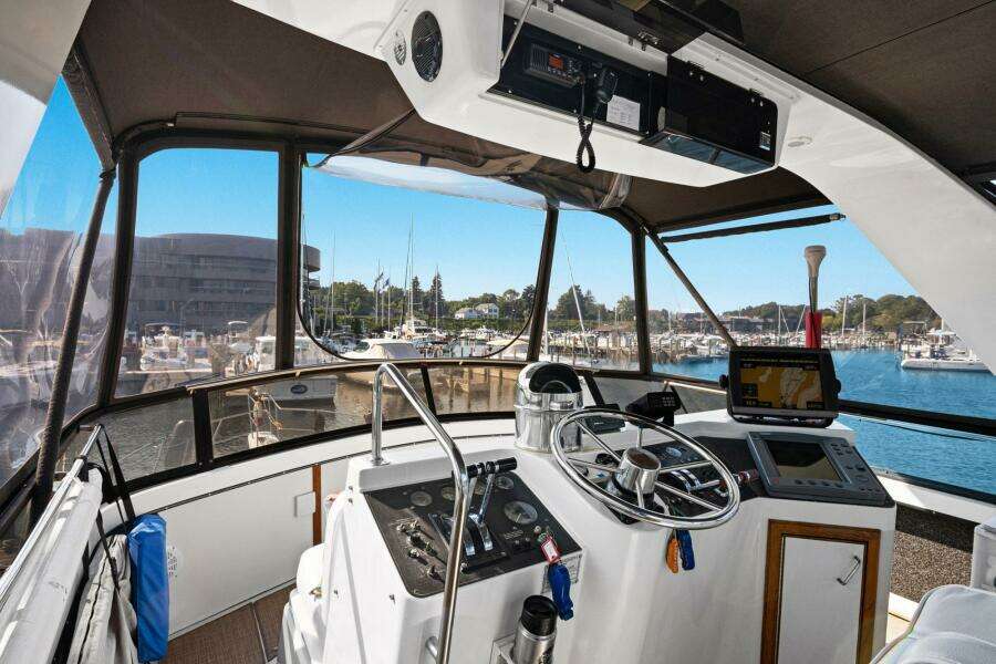 PerfectSeas 42ft Carver Yacht For Sale
