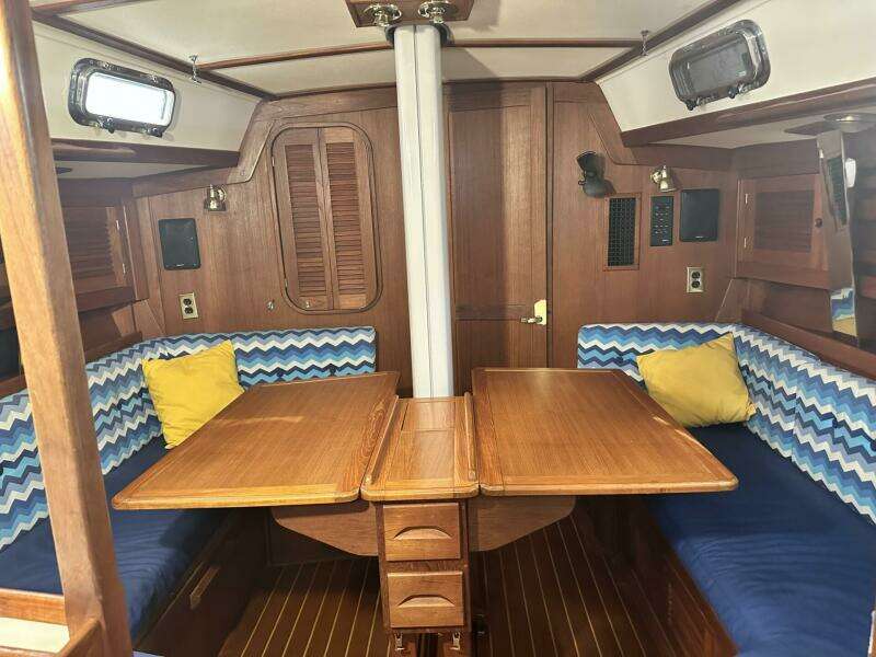 Bittersweet 41ft Tartan Yacht For Sale
