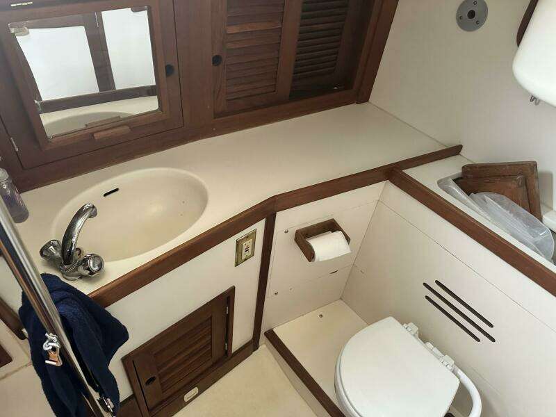 Bittersweet 41ft Tartan Yacht For Sale