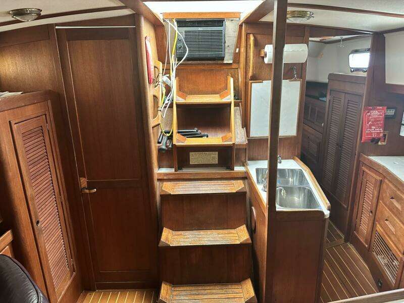 Bittersweet 41ft Tartan Yacht For Sale