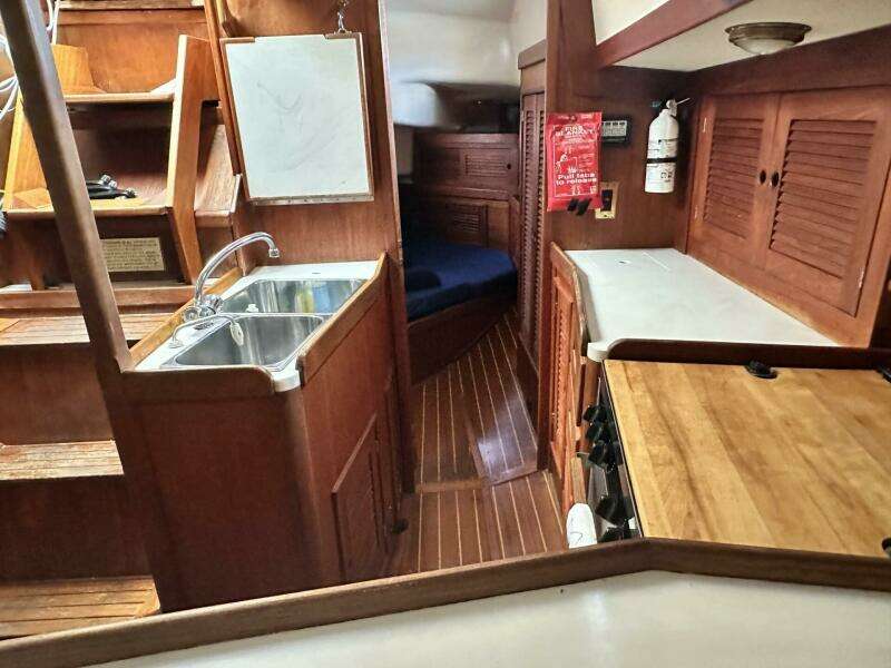 Bittersweet 41ft Tartan Yacht For Sale