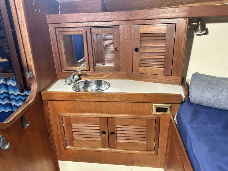 Bittersweet 41ft Tartan Yacht For Sale