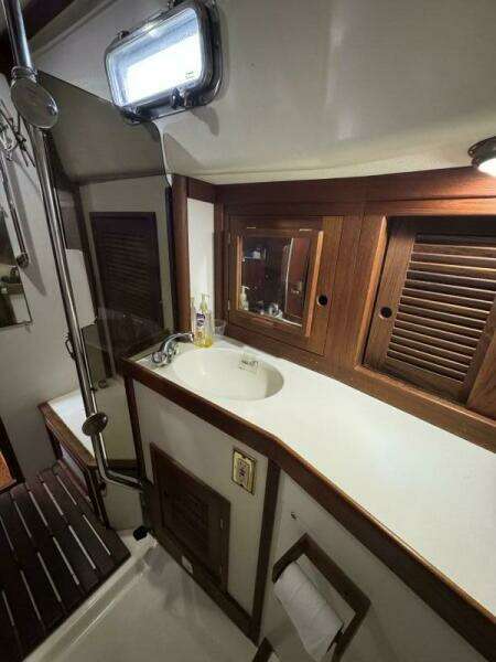 Bittersweet 41ft Tartan Yacht For Sale