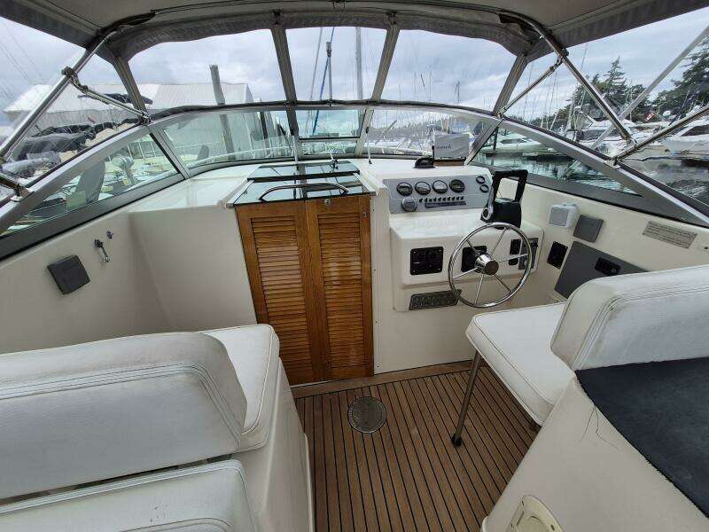 26ft Pursuit Yacht For Sale