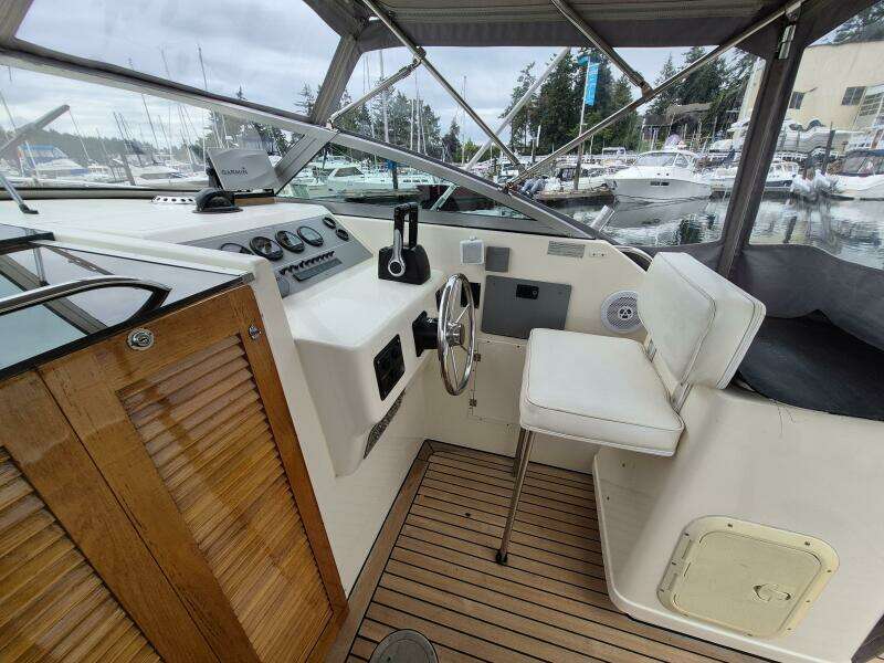 26ft Pursuit Yacht For Sale