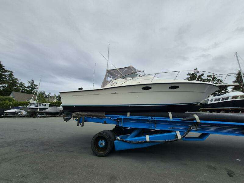 26ft Pursuit Yacht For Sale