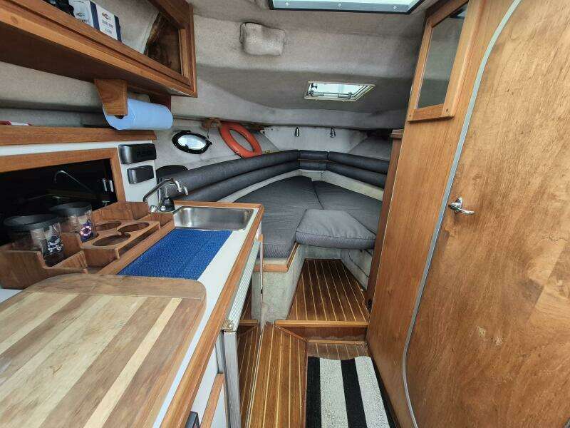 26ft Pursuit Yacht For Sale
