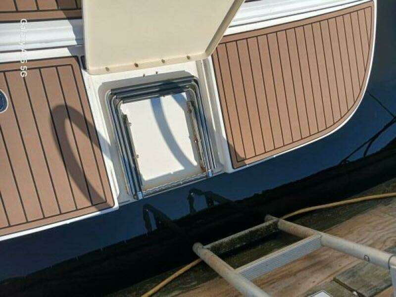 Light Wave 33ft Sea Ray Yacht For Sale