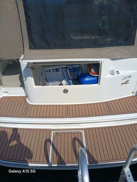 Light Wave 33ft Sea Ray Yacht For Sale
