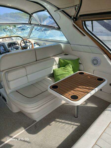 Light Wave 33ft Sea Ray Yacht For Sale