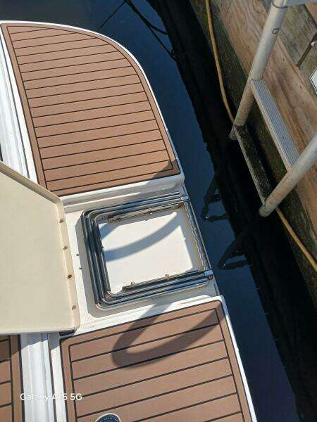 Light Wave 33ft Sea Ray Yacht For Sale