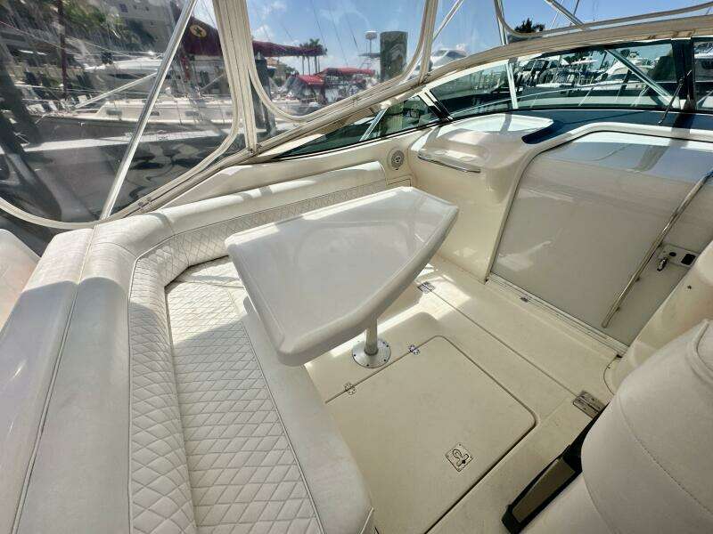 Island Time 40ft Riviera Yacht For Sale