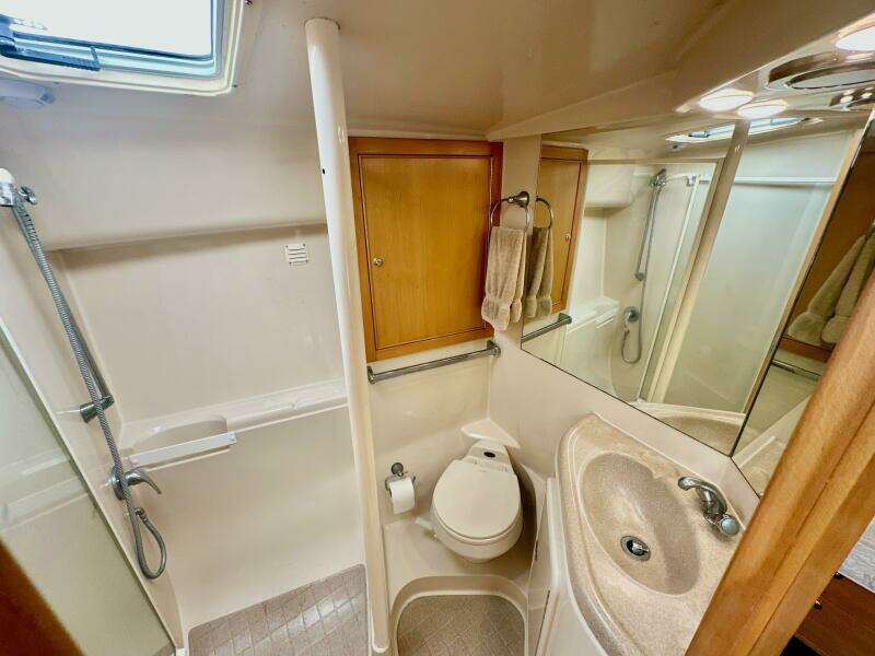 Island Time 40ft Riviera Yacht For Sale