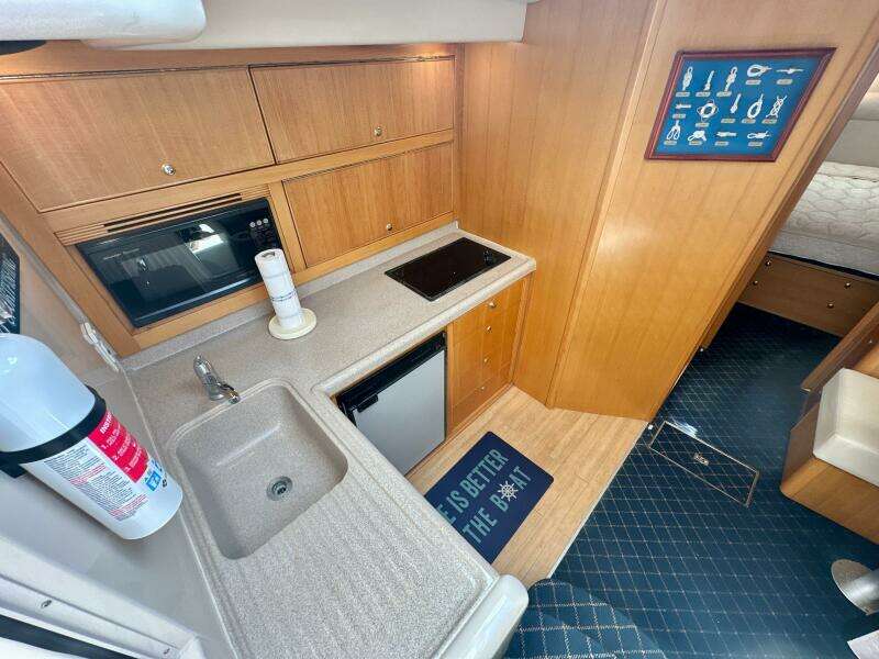 Island Time 40ft Riviera Yacht For Sale