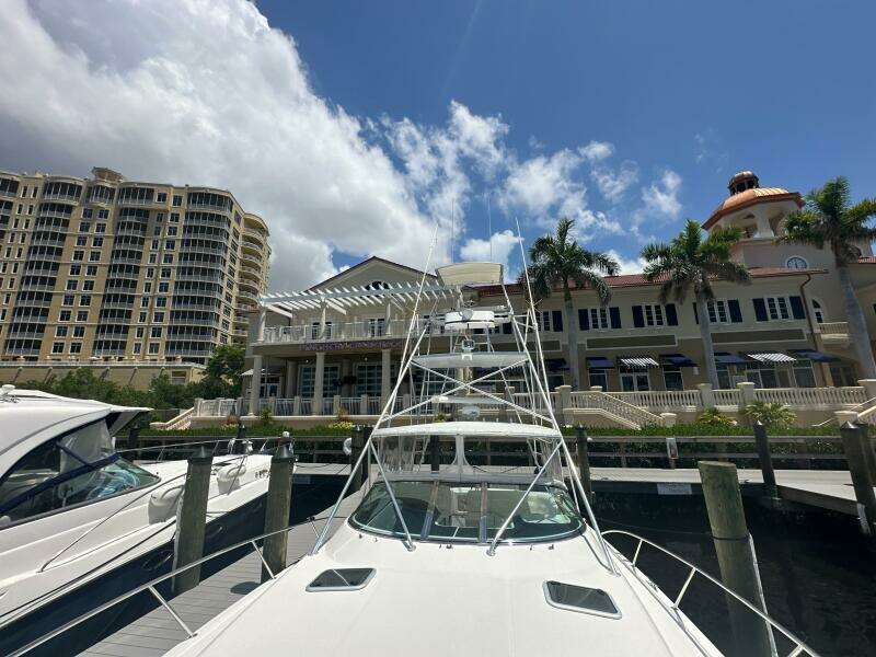 Island Time 40ft Riviera Yacht For Sale