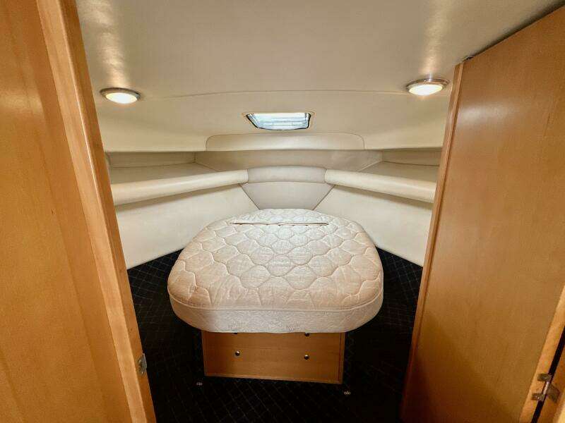 Island Time 40ft Riviera Yacht For Sale