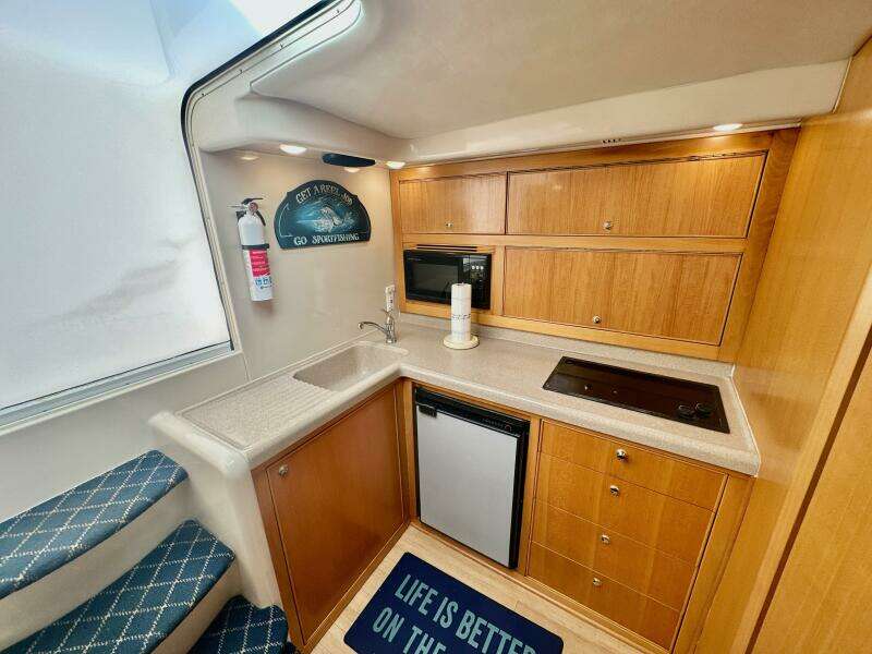 Island Time 40ft Riviera Yacht For Sale