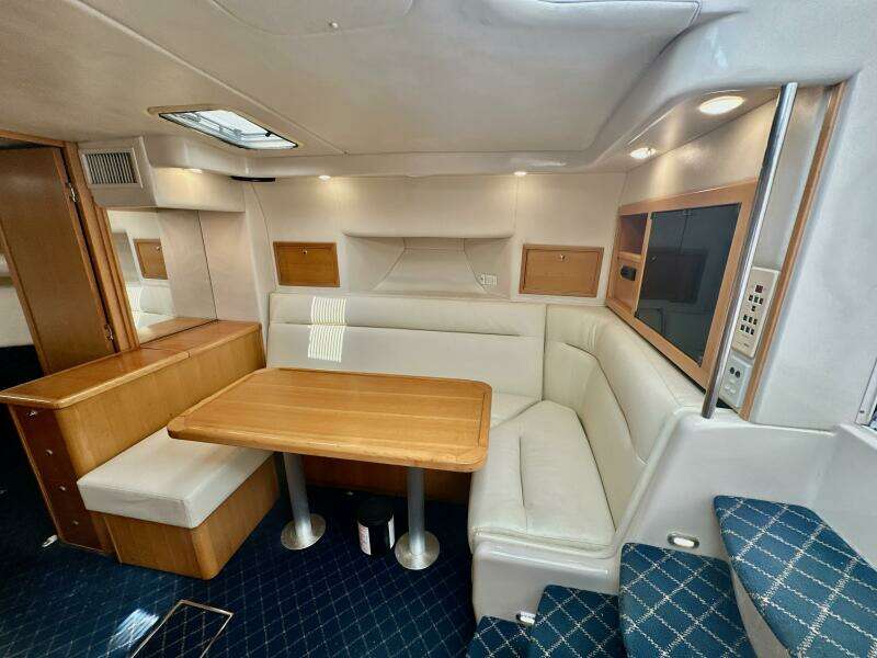 Island Time 40ft Riviera Yacht For Sale