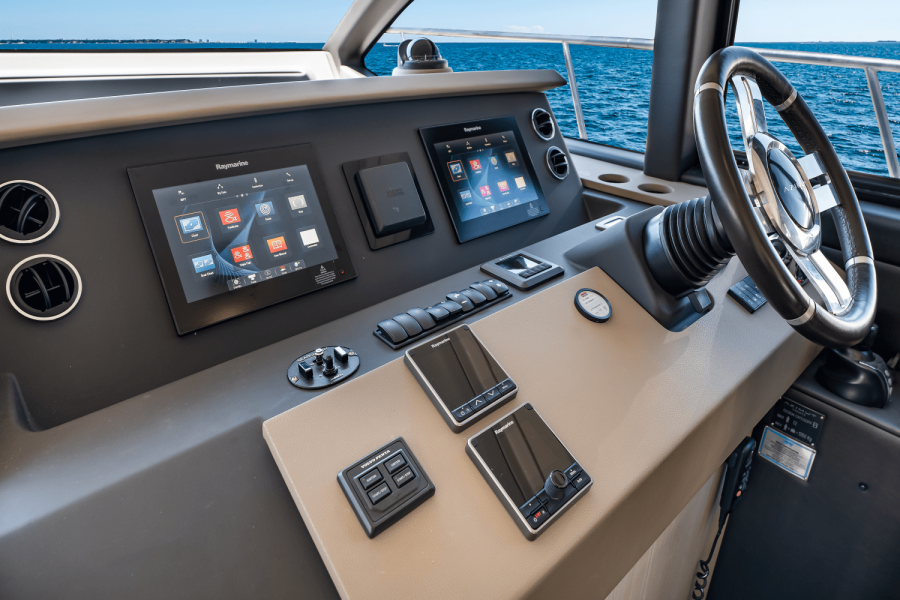 50ft Azimut Yacht For Sale