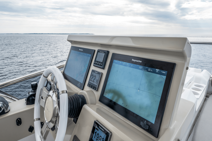 50ft Azimut Yacht For Sale