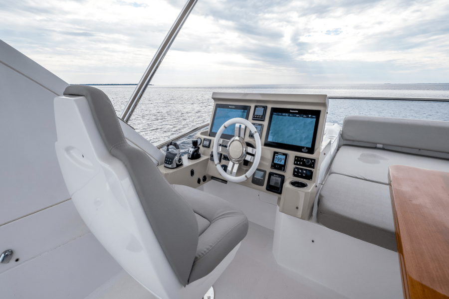 50ft Azimut Yacht For Sale