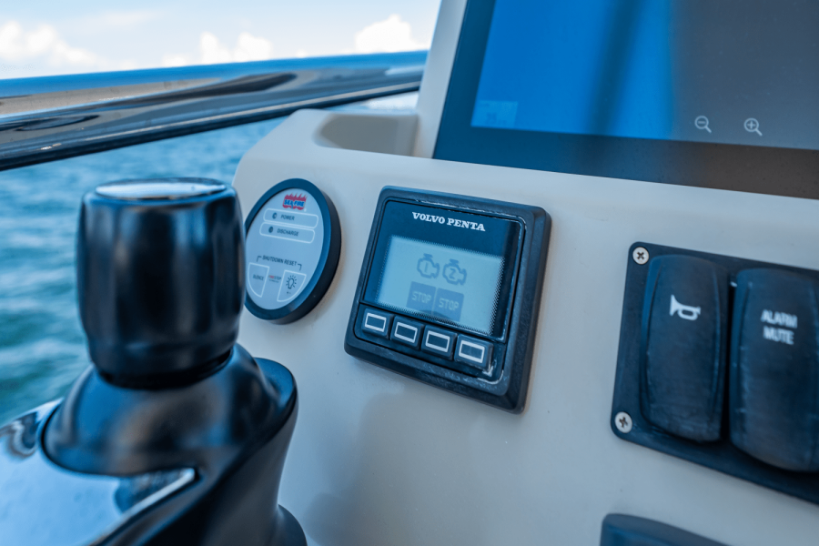 50ft Azimut Yacht For Sale