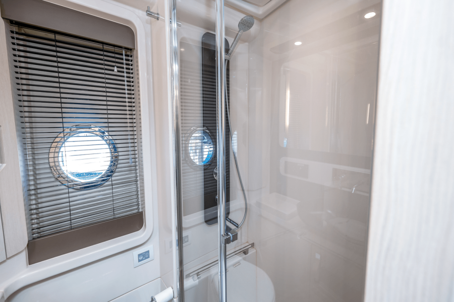50ft Azimut Yacht For Sale