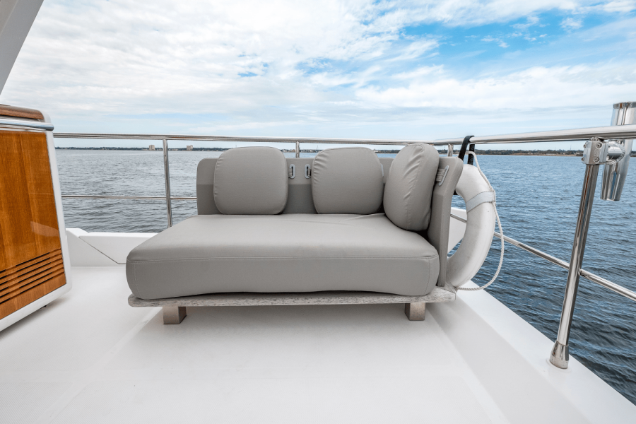 50ft Azimut Yacht For Sale