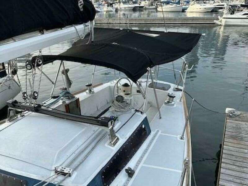 39ft Chaser Yachts Yacht For Sale
