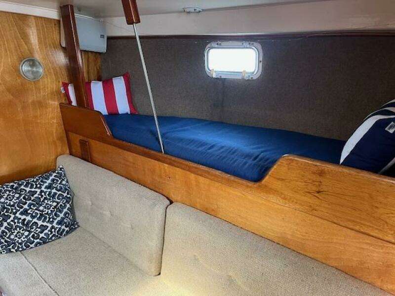 39ft Chaser Yachts Yacht For Sale