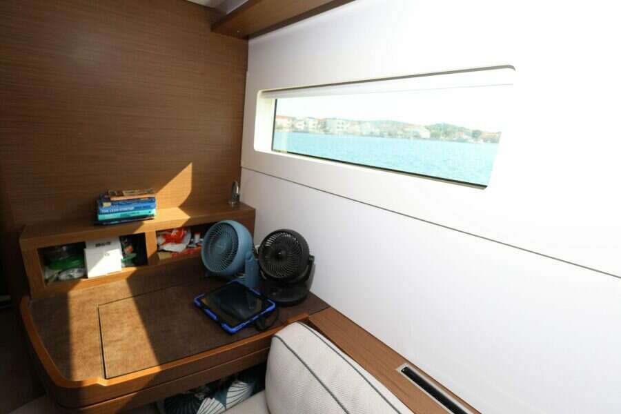 2020-lagoon-46-sail-9906407-20250830010440131-4.jpg