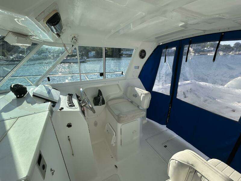 27ft Baja Yacht For Sale