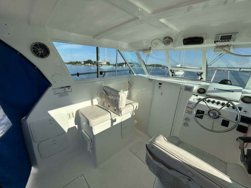 27ft Baja Yacht For Sale