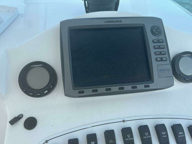 27ft Baja Yacht For Sale