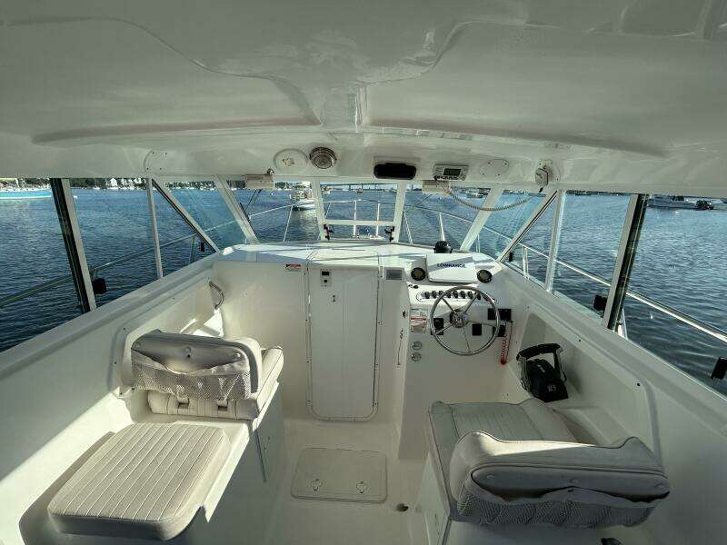 27ft Baja Yacht For Sale