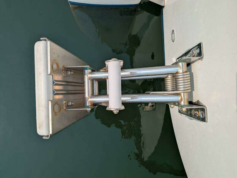 Outboard Mount