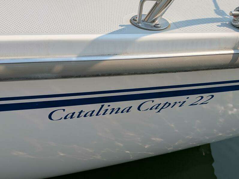 Catalina Capri 22