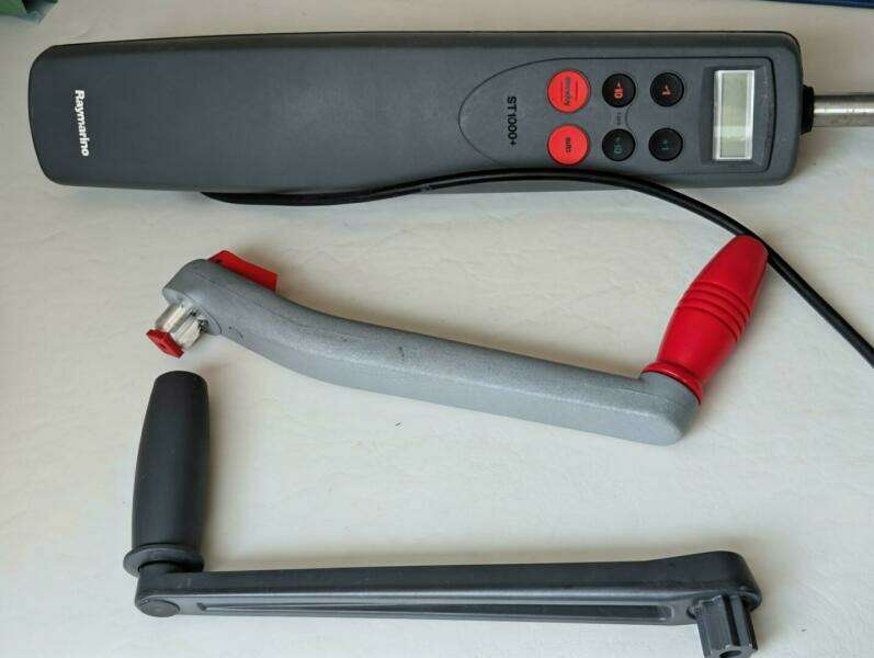 St1000+ Plus 2 Winch Handles