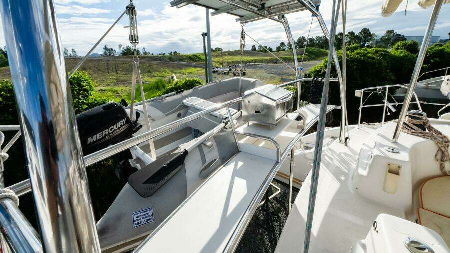 Tru Blu 38ft Broadblue Yacht For Sale